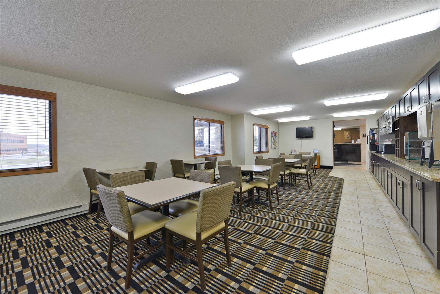 Americas Best Value Inn And Suites Bismarck Restaurante foto